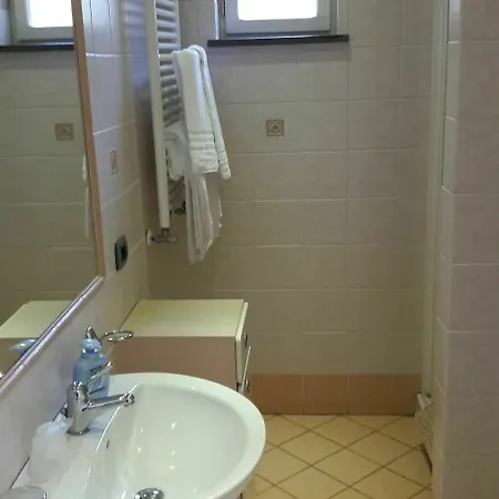 Alloggio per agriturismo La Lobra