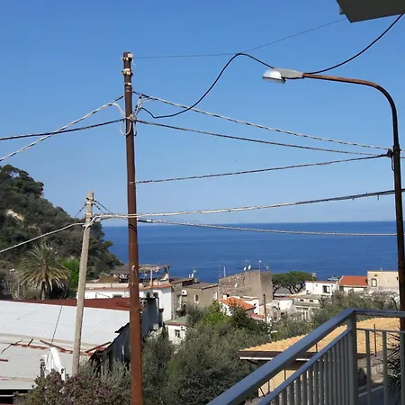 La Lobra Massa Lubrense
