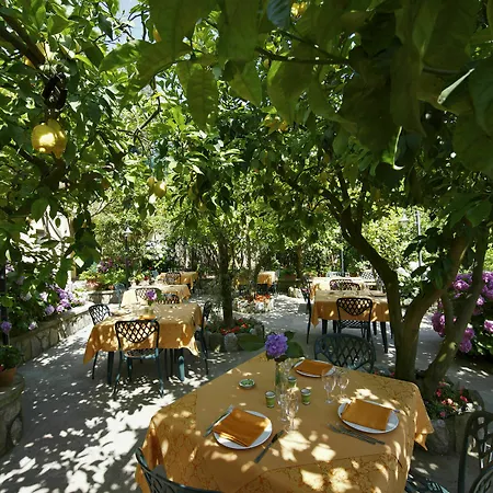 Agroturismo La Lobra Massa Lubrense